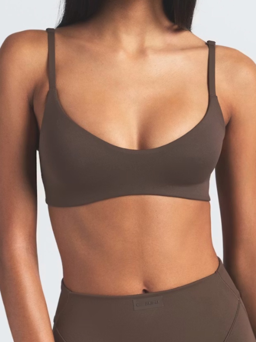 NikeSKIMS MATTE MICRO SCOOP BRA | DARK SEPIA - DARK SEPIA / XS x 1